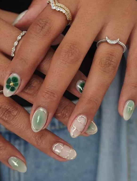 طرح انتزاعی سه رنگ