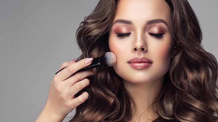 میکاپ با کرم پودر