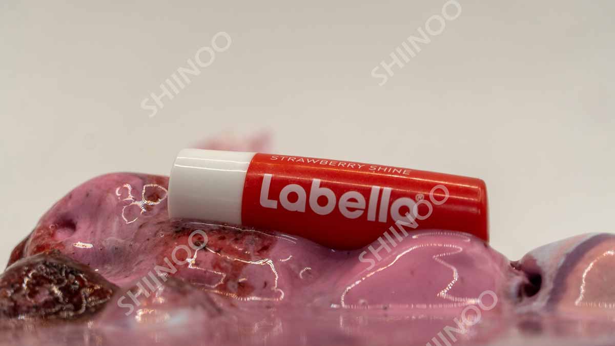 بالم لب توت فرنگی لابلو